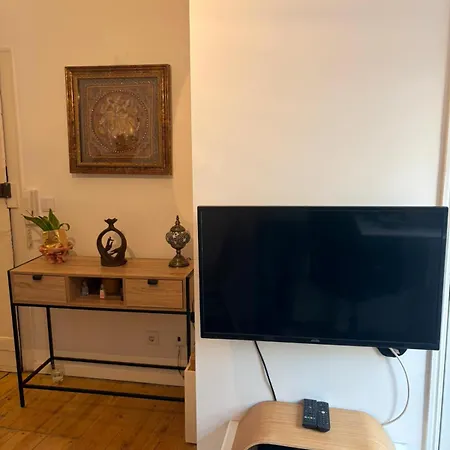 Alfama Downtown Corner *